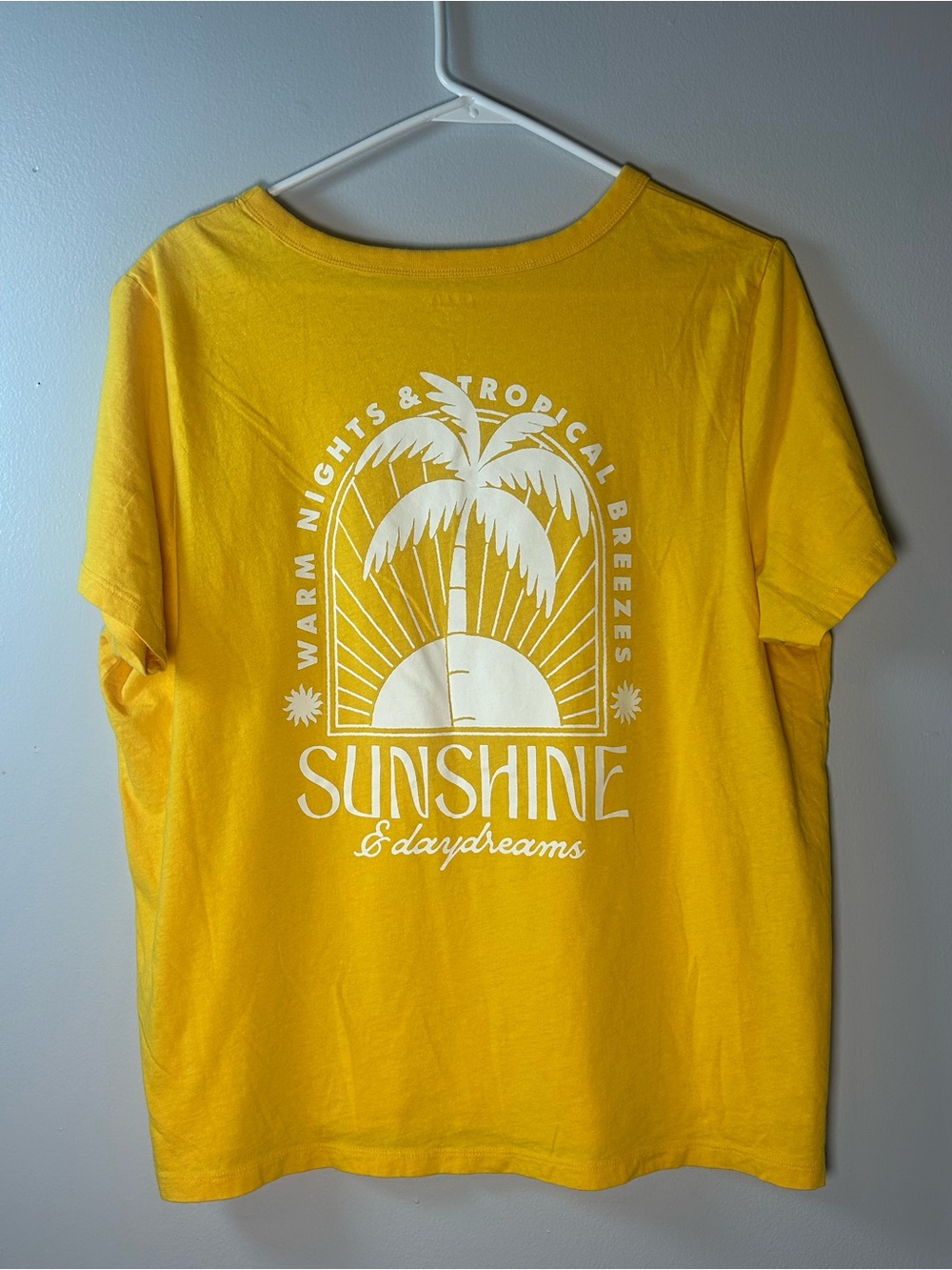 Old Navy Unisex XL Sunshine Beach Palm Trees Vacation Coastal Bright Yellow
